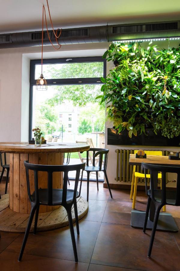 Penzion A Bistro Dilna Třeboň Eksteriør bilde