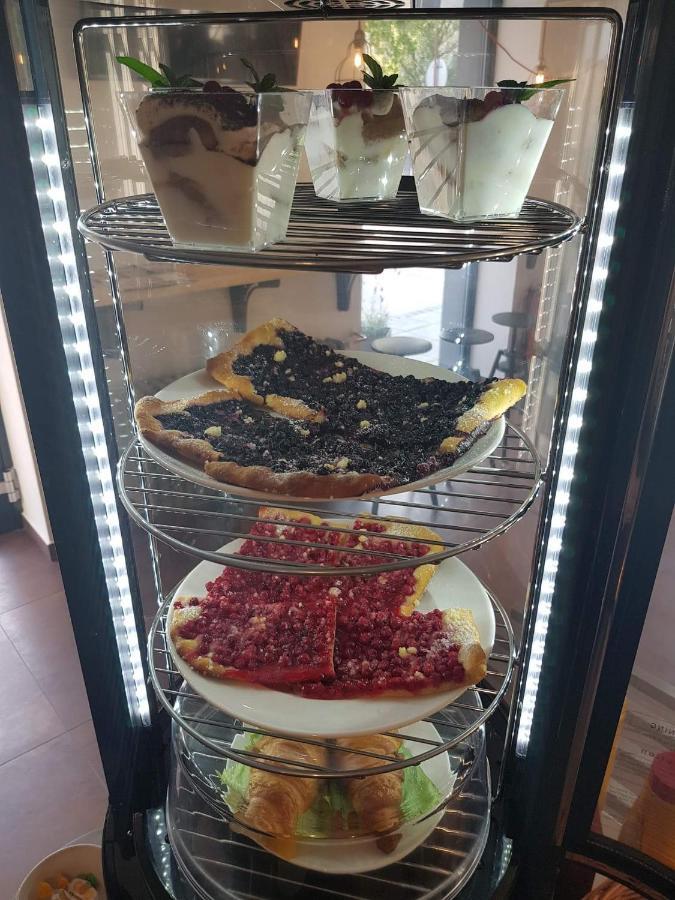 Penzion A Bistro Dilna Třeboň Eksteriør bilde