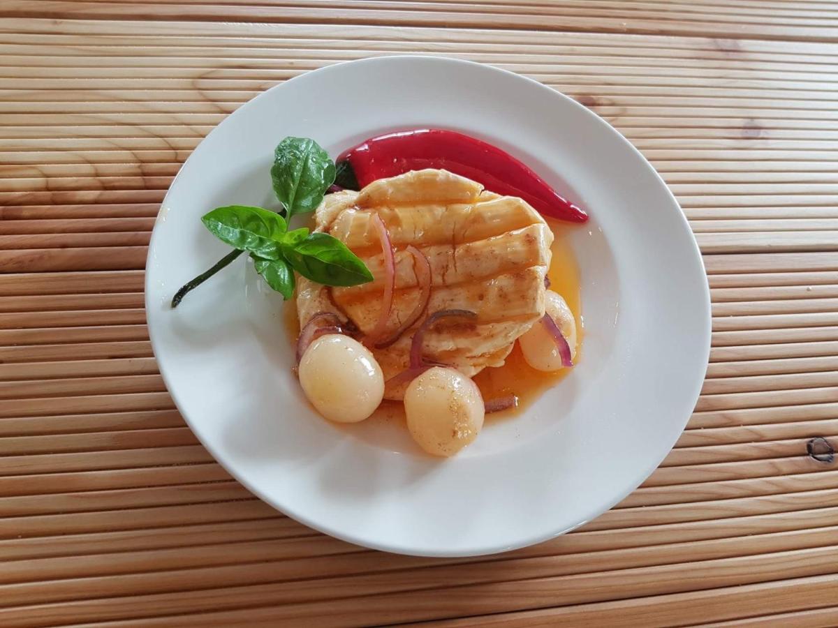 Penzion A Bistro Dilna Třeboň Eksteriør bilde